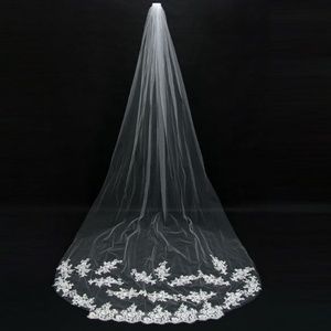Wedding Veil Lace Edge Bridal Veil with Comb